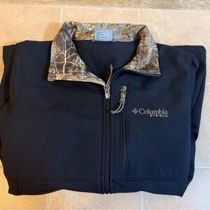 Columbia Black Softshell with Camo Collar